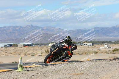 media/Feb-04-2024-SoCal Trackdays (Sun) [[91d6515b1d]]/7-Turn 9 Inside (1140am)/